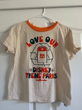 Disney Women’s 'Love Our Disney Theme Parks' Cream T-Shirt